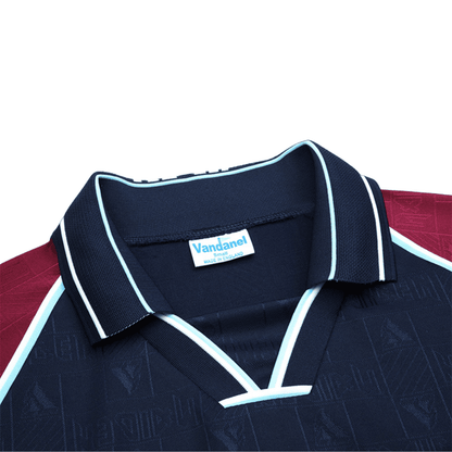 Camisa Futebol Retrô Collab West Ham x Iron Maiden 1999/2001 Torcedor Branca e Azul Masculina