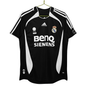Camisa Real Madrid Retrô 06/07 Torcedor Preta Masculina